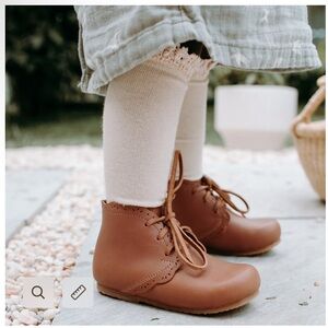 Adelisa & co boots